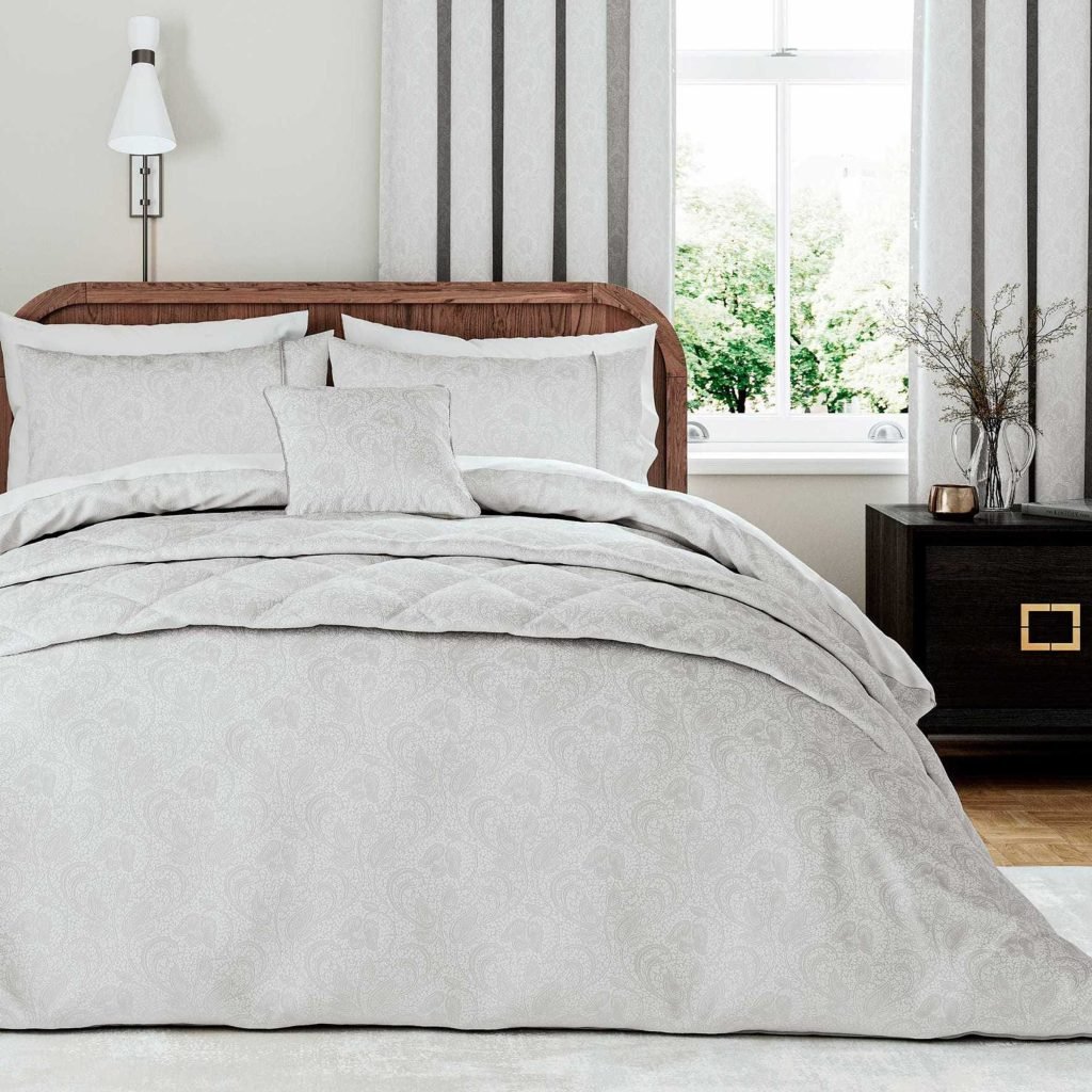 1951 Ashleigh Double Duvet Cover Set, Platinum