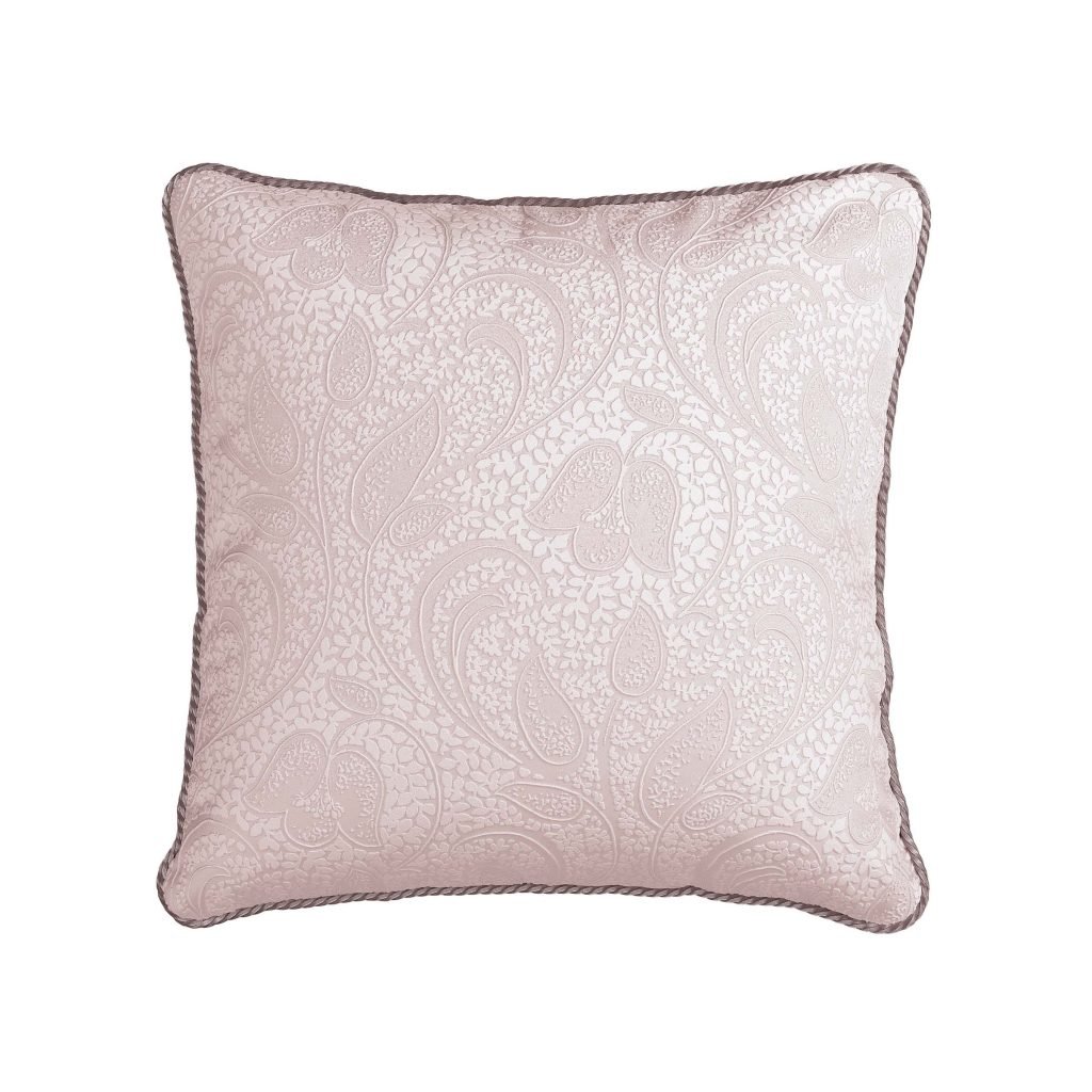 1951 Ashleigh Cushion 40cm x 40cm, Tuberose