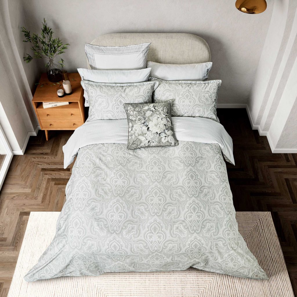 Bedeck of Belfast Amalia Kingsize Duvet Cover Set, White/Silver