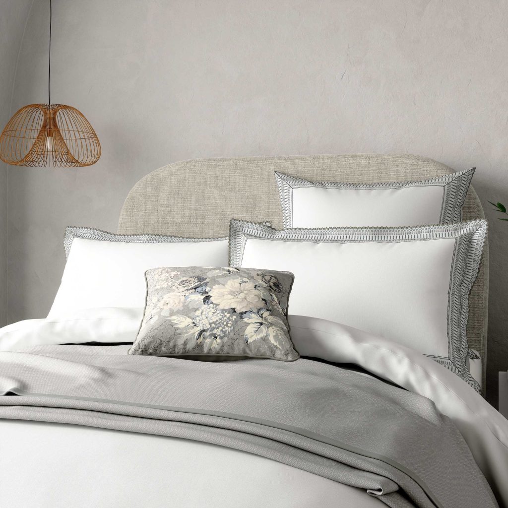 Bedeck of Belfast Astrid Super Kingsize Duvet Cover Set, White/Silver