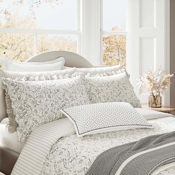 Bedeck of Belfast Ayda Double Duvet Cover Set Chalk | Bed Sava