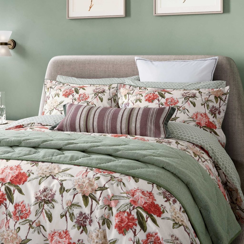 Bedeck of Belfast Elswyth Super Kingsize Duvet Cover Set, Olive & Mulberry