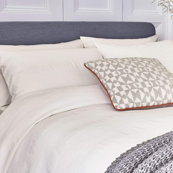 Bedeck Of Belfast Kenza Super Kingsize Duvet Cover Chalk | Bed Sava
