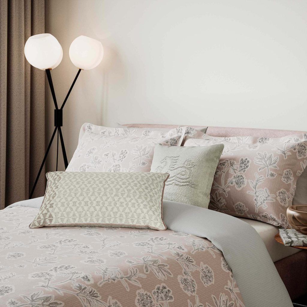 Bedeck of Belfast Maduri Super Kingsize Duvet Cover Set, Silver/Tuberose