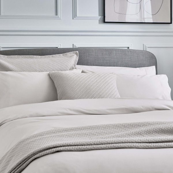 Bedeck of Belfast Fine Linens Andaz Kingsize Duvet Cover Silver | Bed Sava