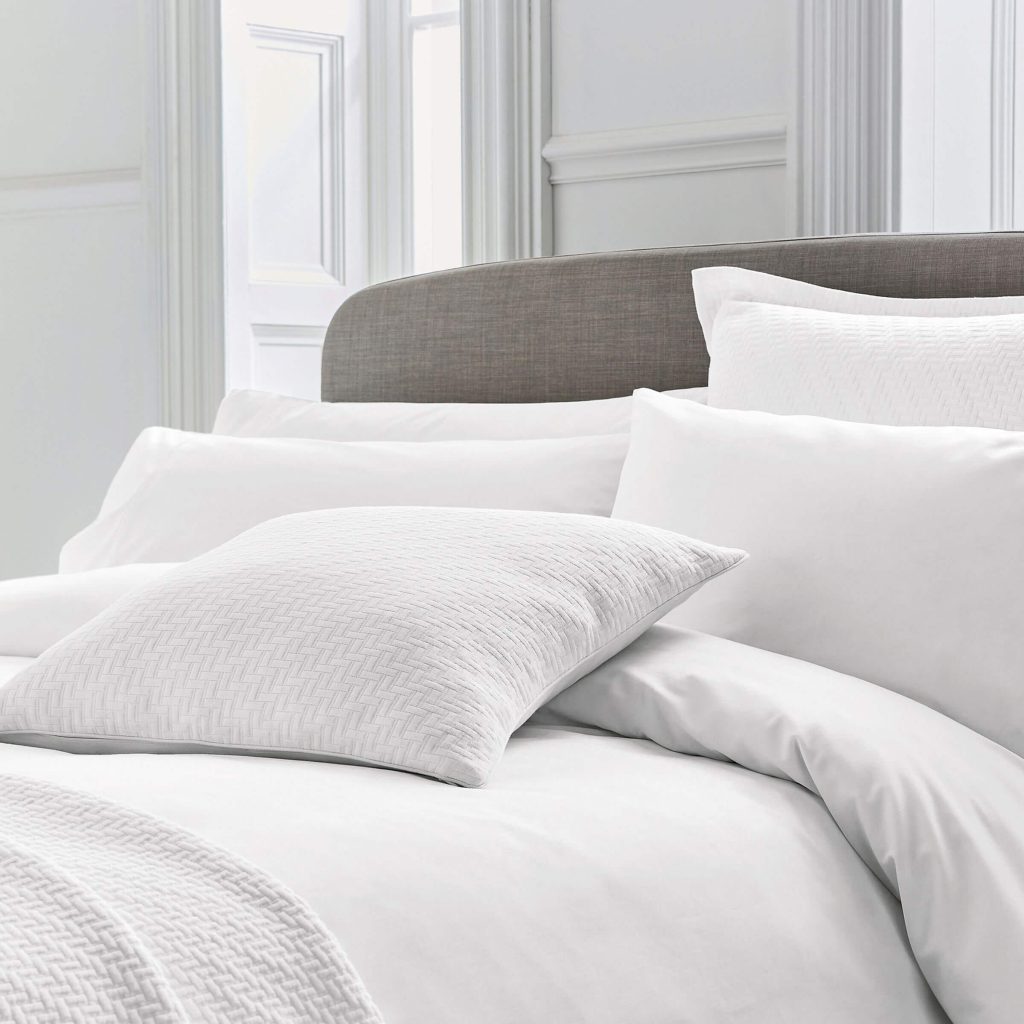 Bedeck of Belfast Fine Linens Andaz Single Duvet Cover, White