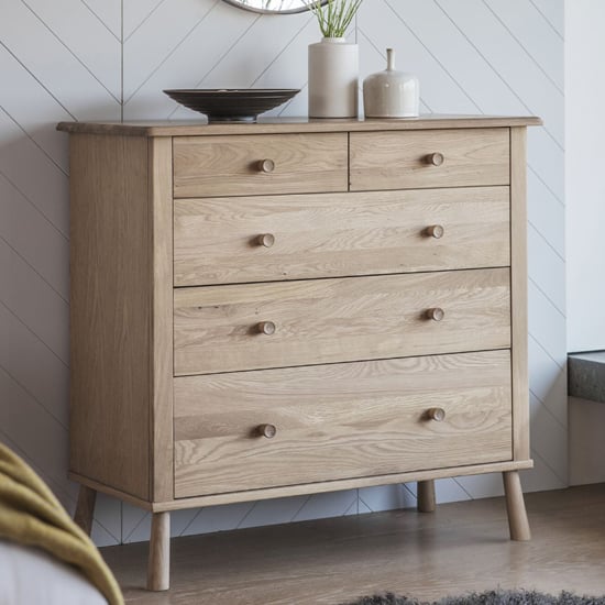 Burbank Wooden Chest Of 5 Drawers In Oak | Bed Sava