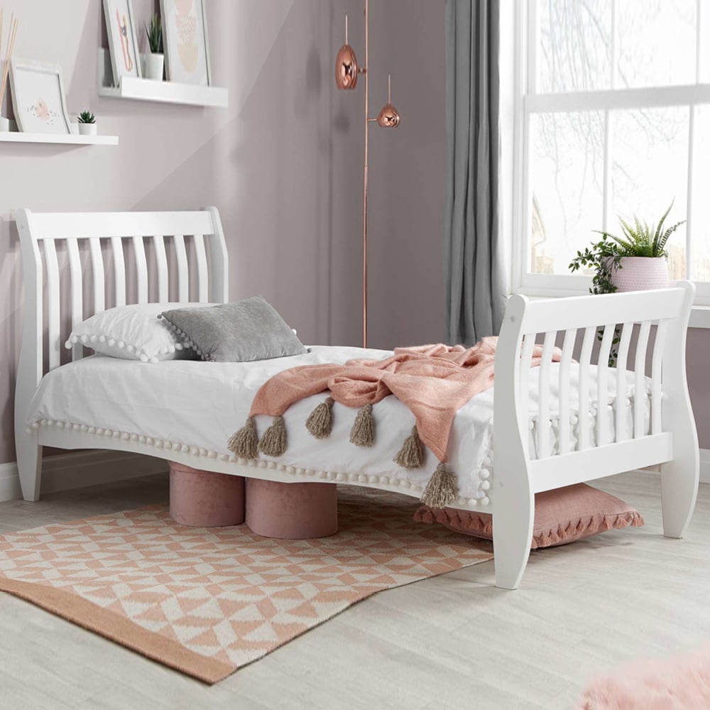 Bushnell Wooden Single Bed In White