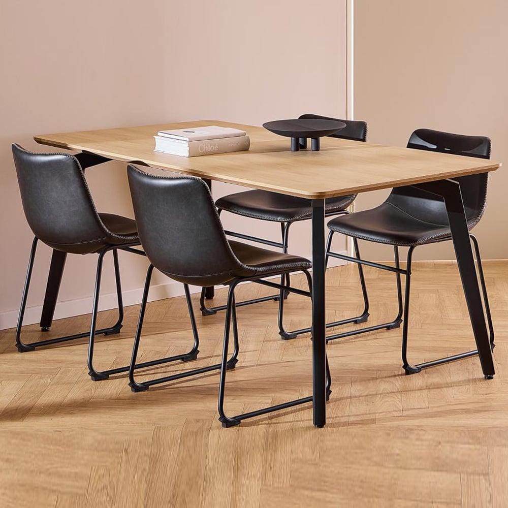 Cadott Wooden Dining Table With 4 Vintage Black Chairs In Oak