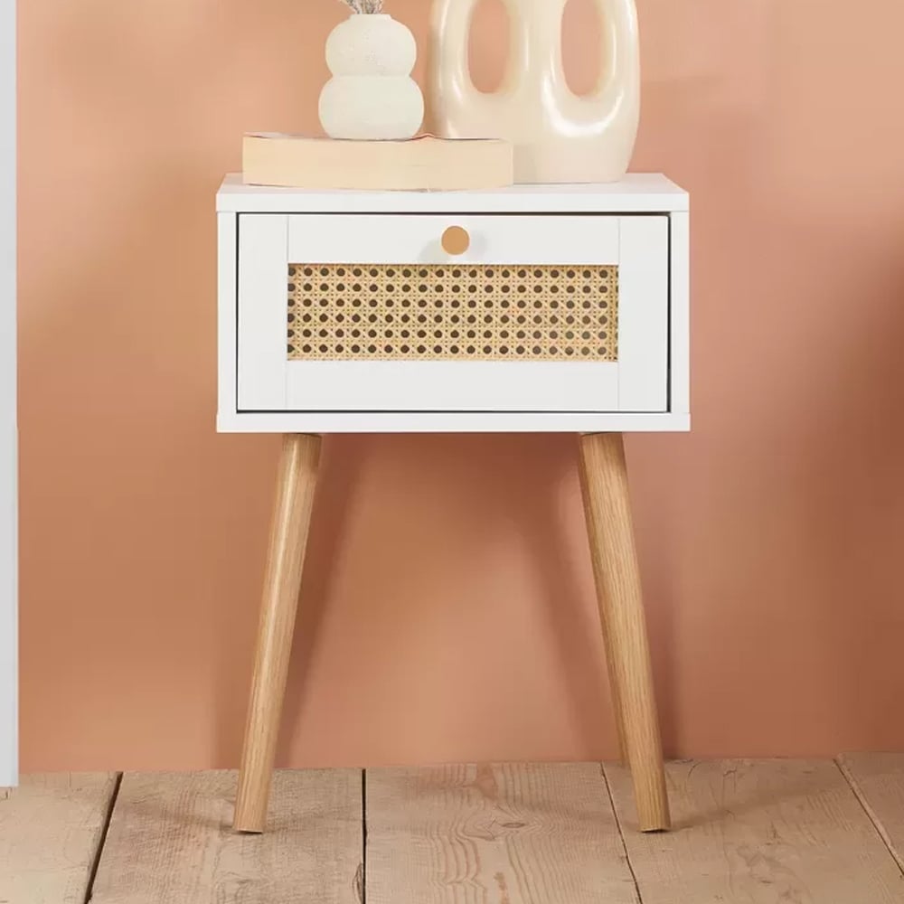 Coralie Wooden Bedside Cabinet With 1 Drawer In White Oak