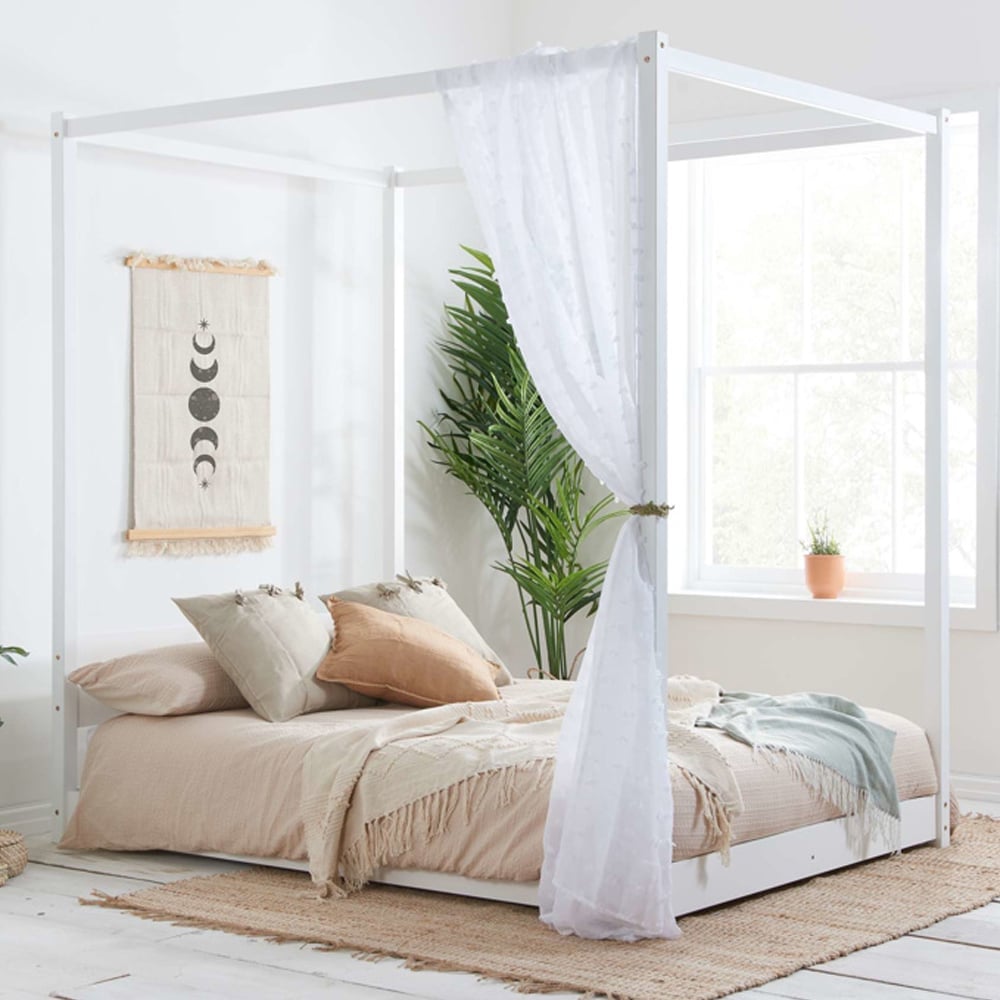 Darian Wooden Double Bed In White