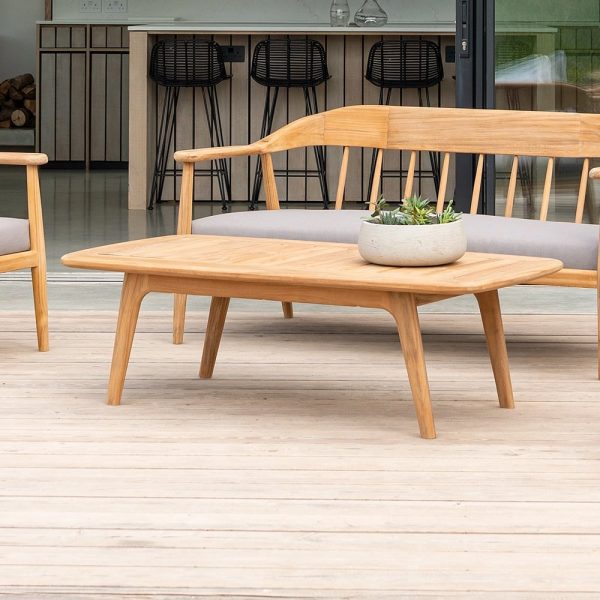 Duluth Wooden Garden Coffee Table In Natural | Bed Sava