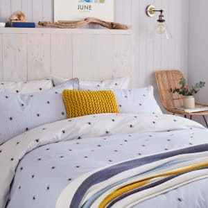 Joules Botanical Bee Super Kingsize Duvet Cover Blue | Bed Sava