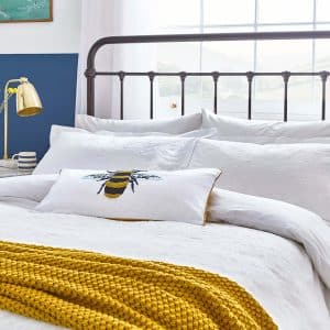Joules Botanical Bee Single Duvet Cover Chalk | Bed Sava