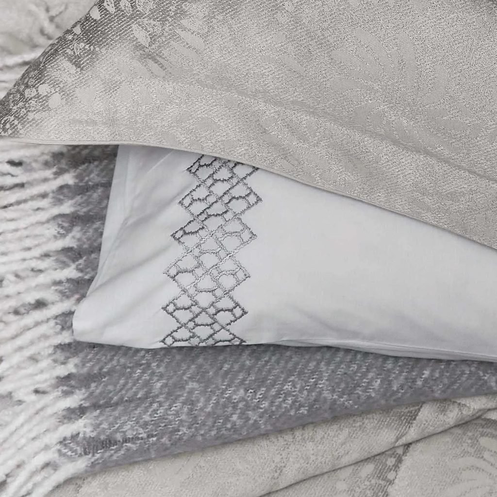 1951 Kina Pair of Standard Pillowcases, Silver