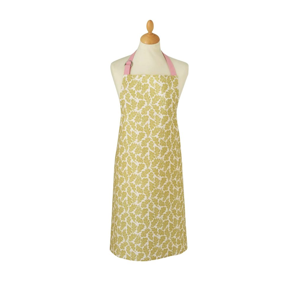 Land & Shore Oak Leaf Apron, Multi