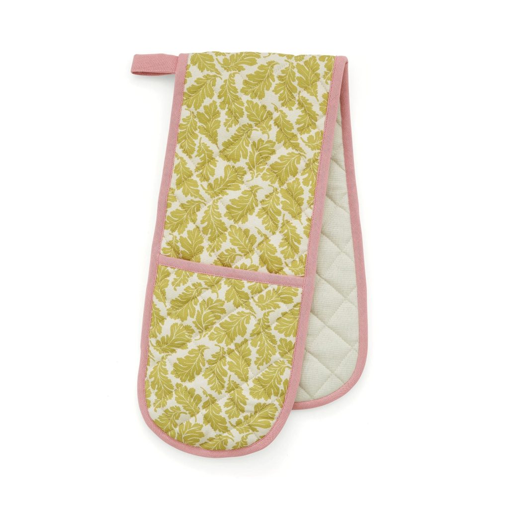 Land & Shore Oak Leaf Double Oven Glove, Multi