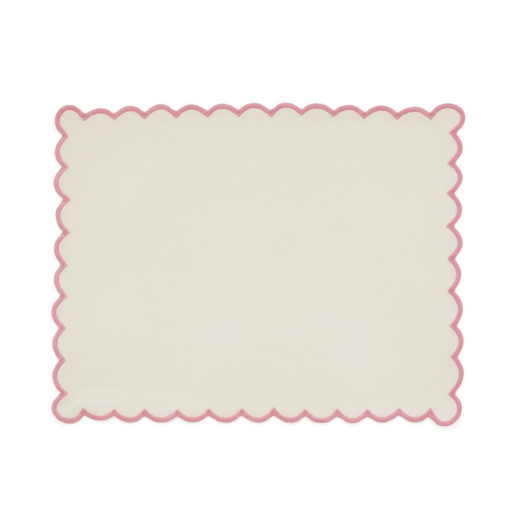 Land & Shore Scallop Trim Placemat, Multi