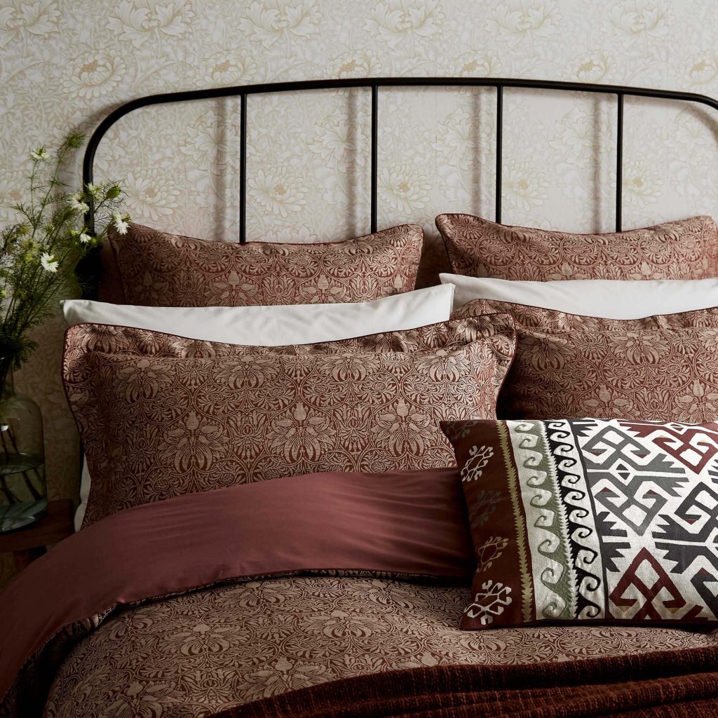 William Morris Crown Imperial Kingsize Duvet Cover, Red