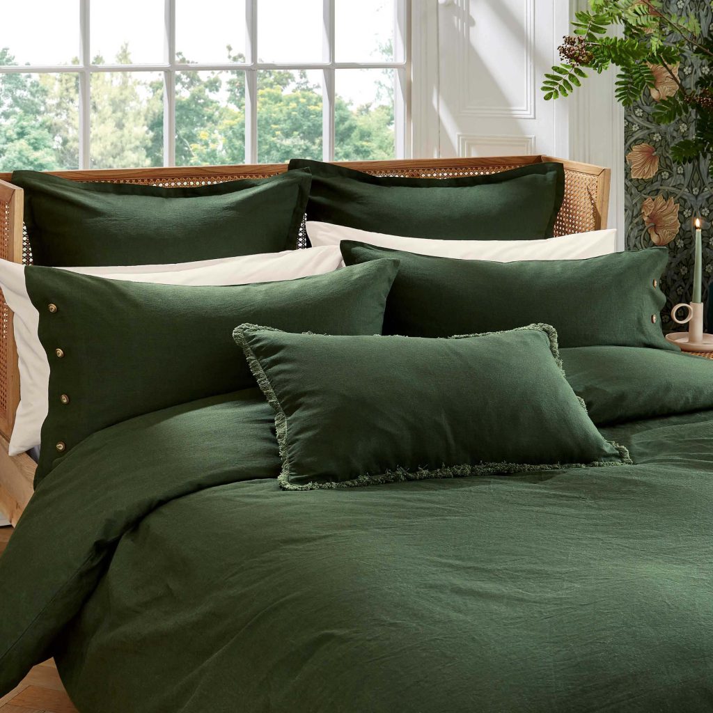 William Morris Linen Cotton Plain Dye Kingsize Duvet Cover, Green