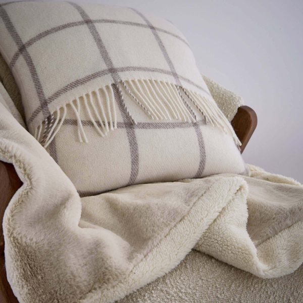 Murmur Beau Wool Cushion 45cm x 45cm Linen | Bed Sava