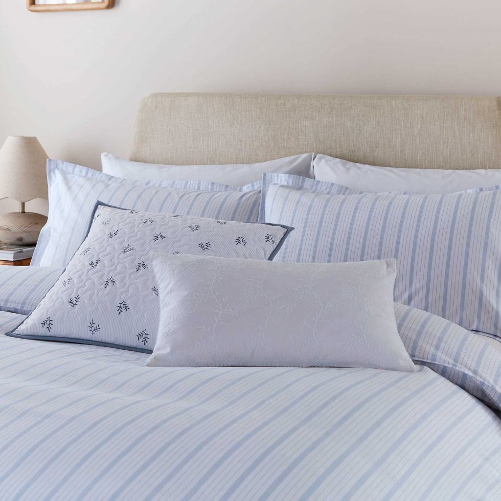 Murmur Juno Super Kingsize Duvet Cover Set, Ballintoy Blue