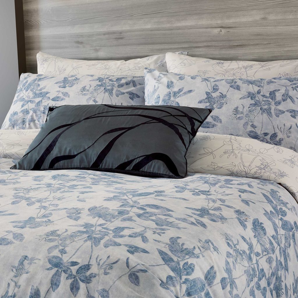 Nalu Nicole Scherzinger Okika Super Kingsize Duvet Cover Set, Surf