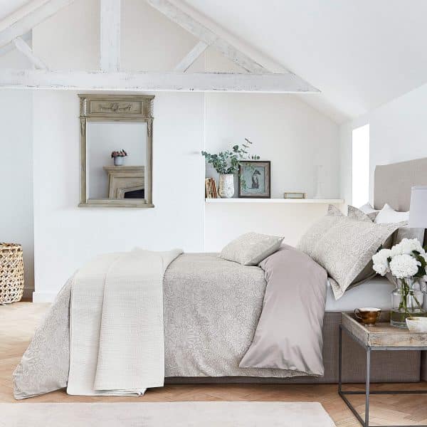 William Morris Pure Strawberry Thief Kingsize Duvet Cover Pebble | Bed Sava