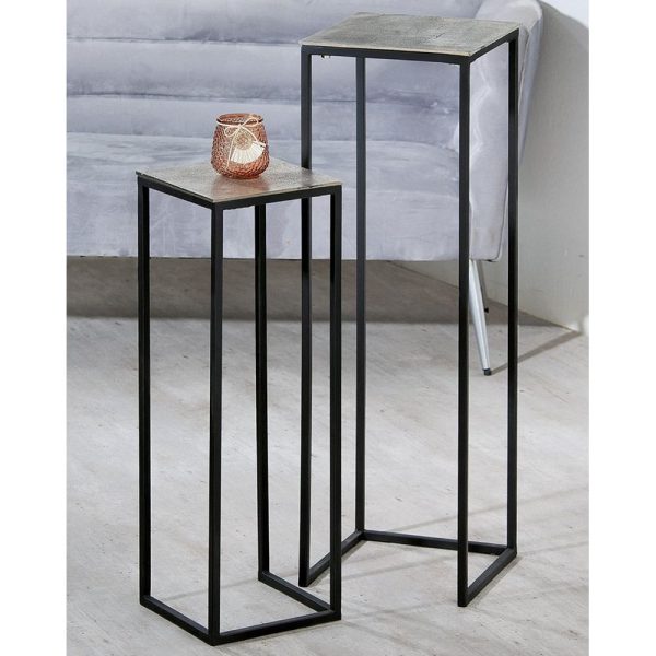 Quadro Metal Set Of 2 Decorative Pillar In Silver And Black | Bed Sava