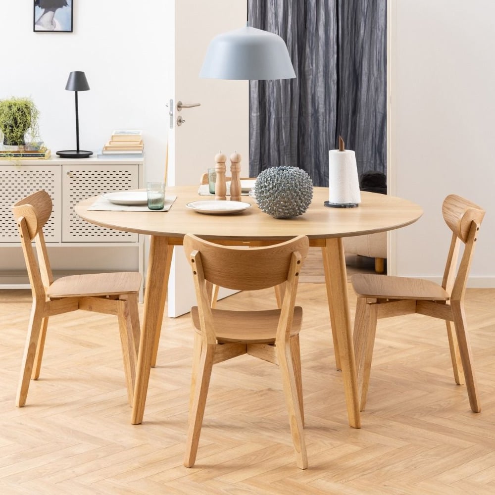 Riga Wooden Round Dining Table With 4 Chairs In Oak