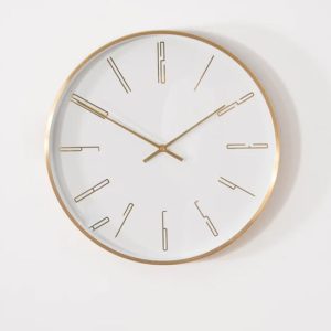Salado Round Modern Analogue Wall Clock In Gold | Bed Sava