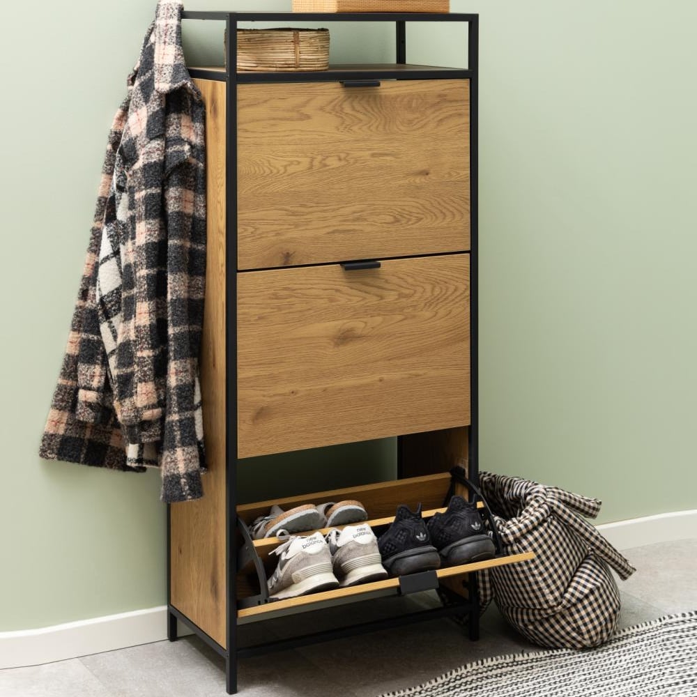 Salvo Wooden Shoe Cabinet With 3 Flip Doors In Matt Wild Oak