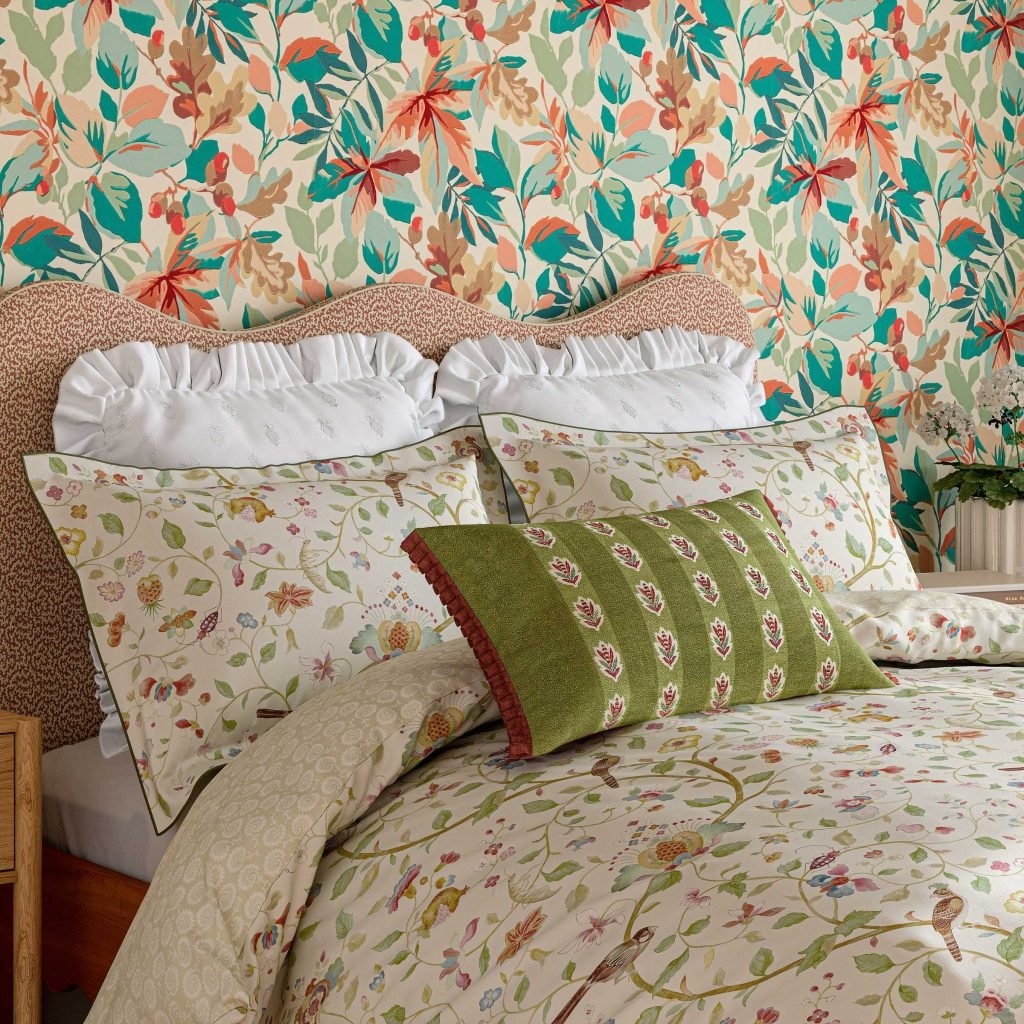 Sanderson Aril's Garden Super Kingsize Duvet Cover Set, Olive & Mulberry
