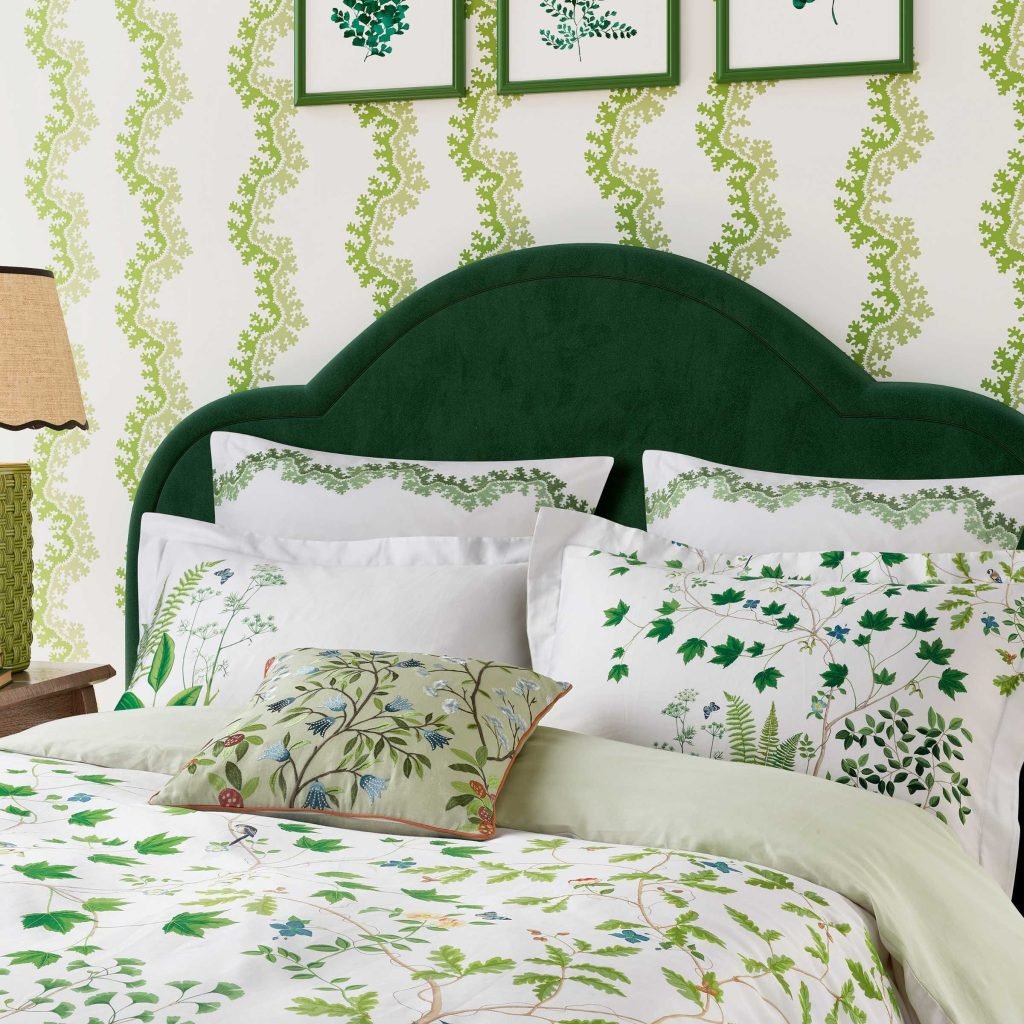 Sanderson Sycamore & Oak Super Kingsize Duvet Cover Set, Botanical Green