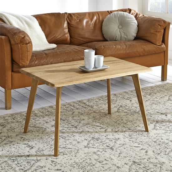 Southampton Rectangular Wooden Coffee Table In Oak