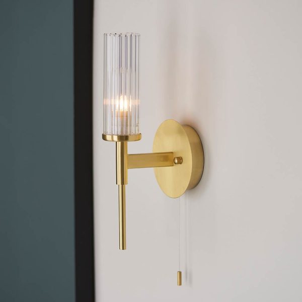 Talo Clear Ribbed Glass Shade Bathroom Wall Light In Brass | Bed Sava