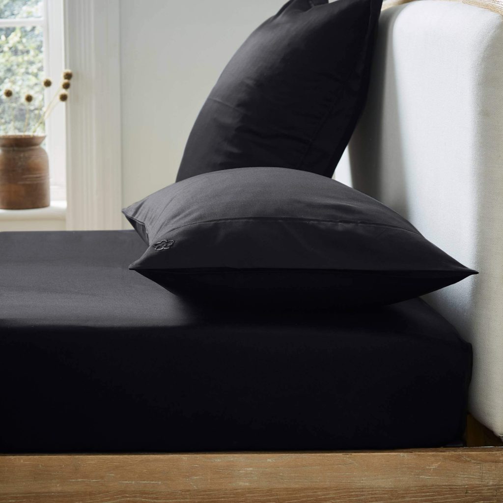 Ted Baker 250 Thread Count Plain Dye Single Fitted Sheet, Black