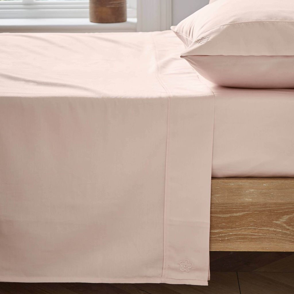 Ted Baker 250 Thread Count Plain Dye Super Kingsize Flat Sheet, Soft Pink