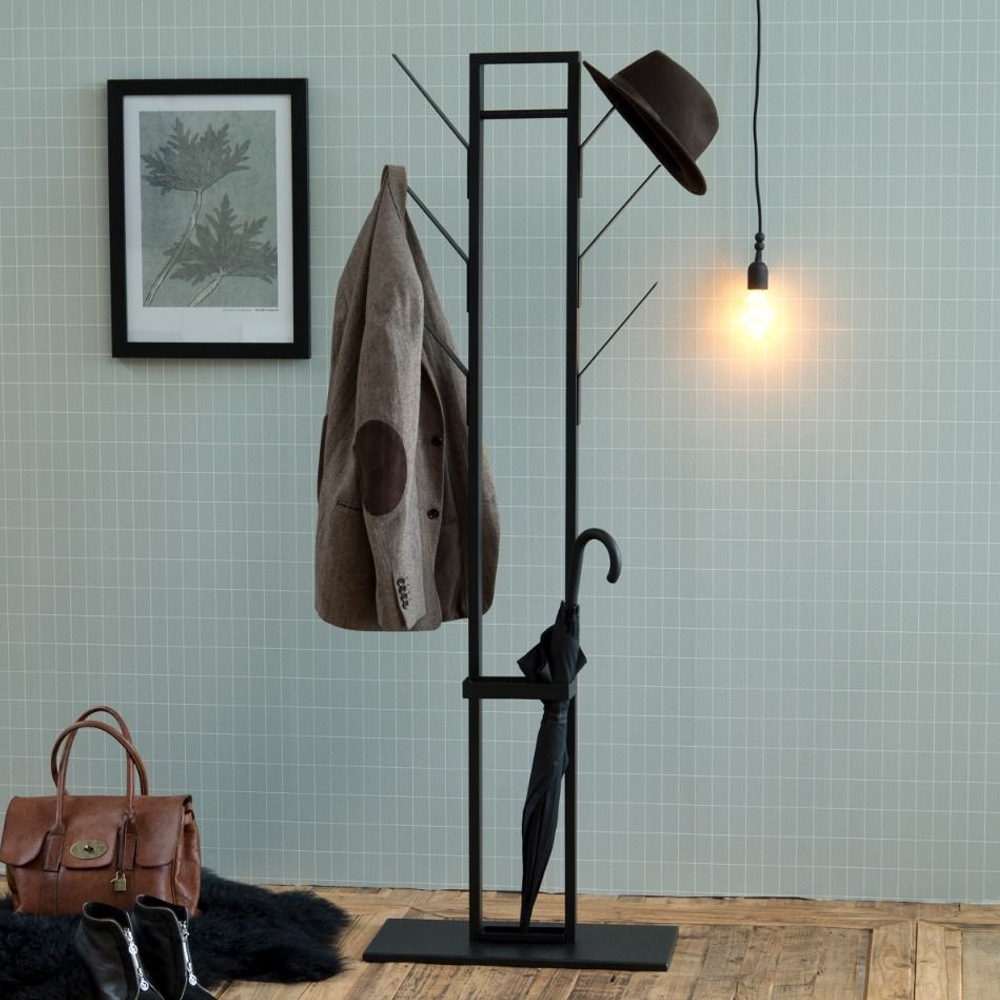Vail Metal Coat Hanger In Matt Black