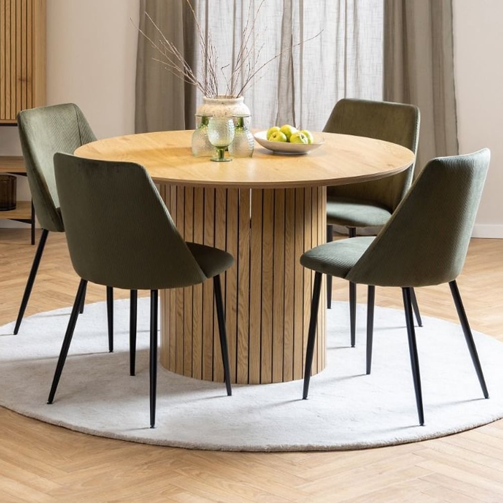York Wooden Dining Table With 4 Indio Olive Green Chairs In Oak