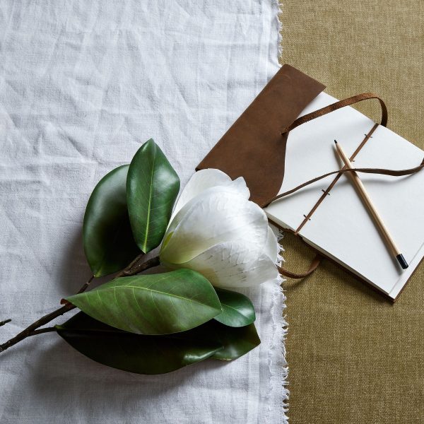 White Magnolia Stem | Bed Sava