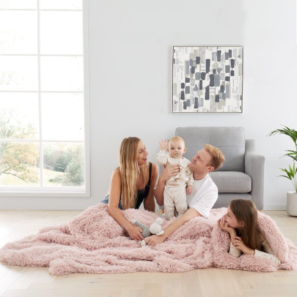Catherine Lansfield Extra Large Cuddly Deep Pile Faux Fur Family Size Large Blanket Throw | Bed Sava