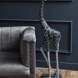 Giant Giraffe Sculpture Head Back | Bed Sava