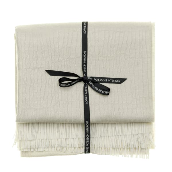 Canale Throw Ivory, Accessory - Andrew Martin Sophie Paterson