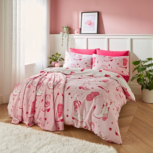 Sassy B Cowgirl Boots Cosy Fleece Blanket Throw | Bed Sava