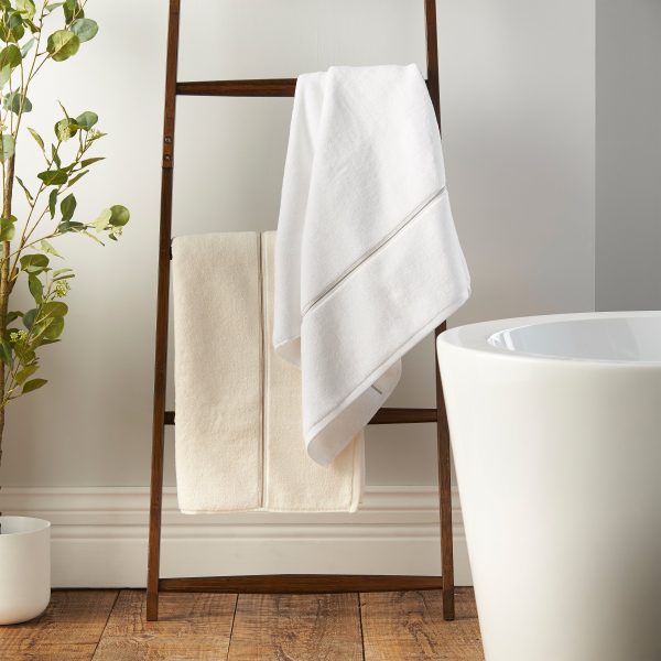 Bianca Zero Twist Satin Stitch Cotton Towel | Bed Sava
