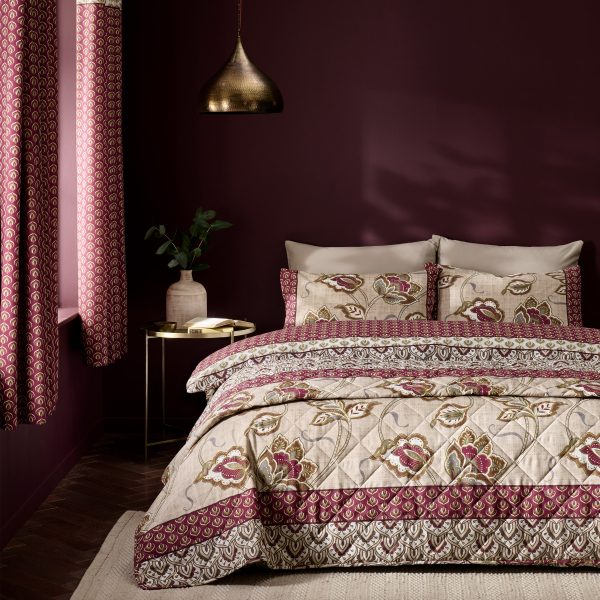 Catherine Lansfield Kashmir Paisley Floral Reversible Duvet Cover Set with Pillowcases | Bed Sava