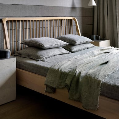 Ethnicraft Oak Bed Spindle uk super king 6ft 180 x 200 add slatted base?:no thanks