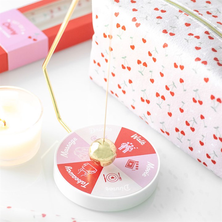 Date Night Pendulum Decision Maker | Bed Sava