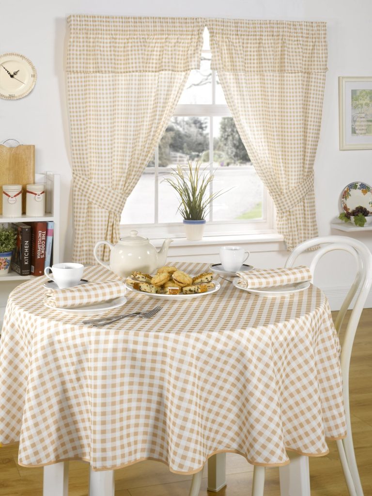 Molly - Gingham Pencil Pleat Curtains With Pelmet Header